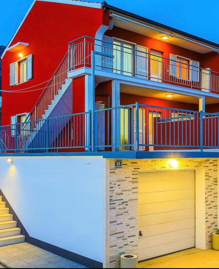 Villa Ana Kaštel Sućurac Eksteriør bilde