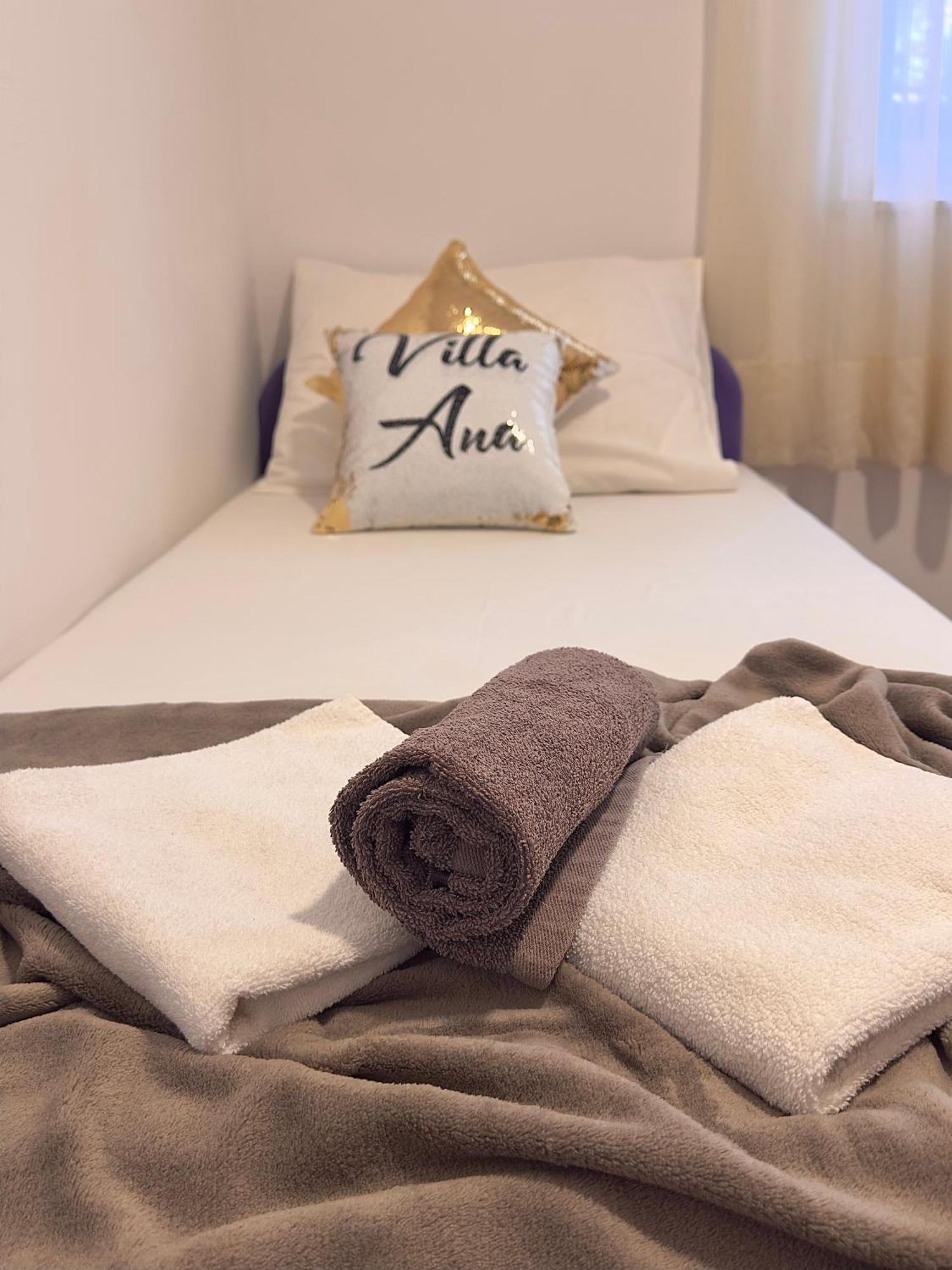 Villa Ana Kaštel Sućurac Eksteriør bilde