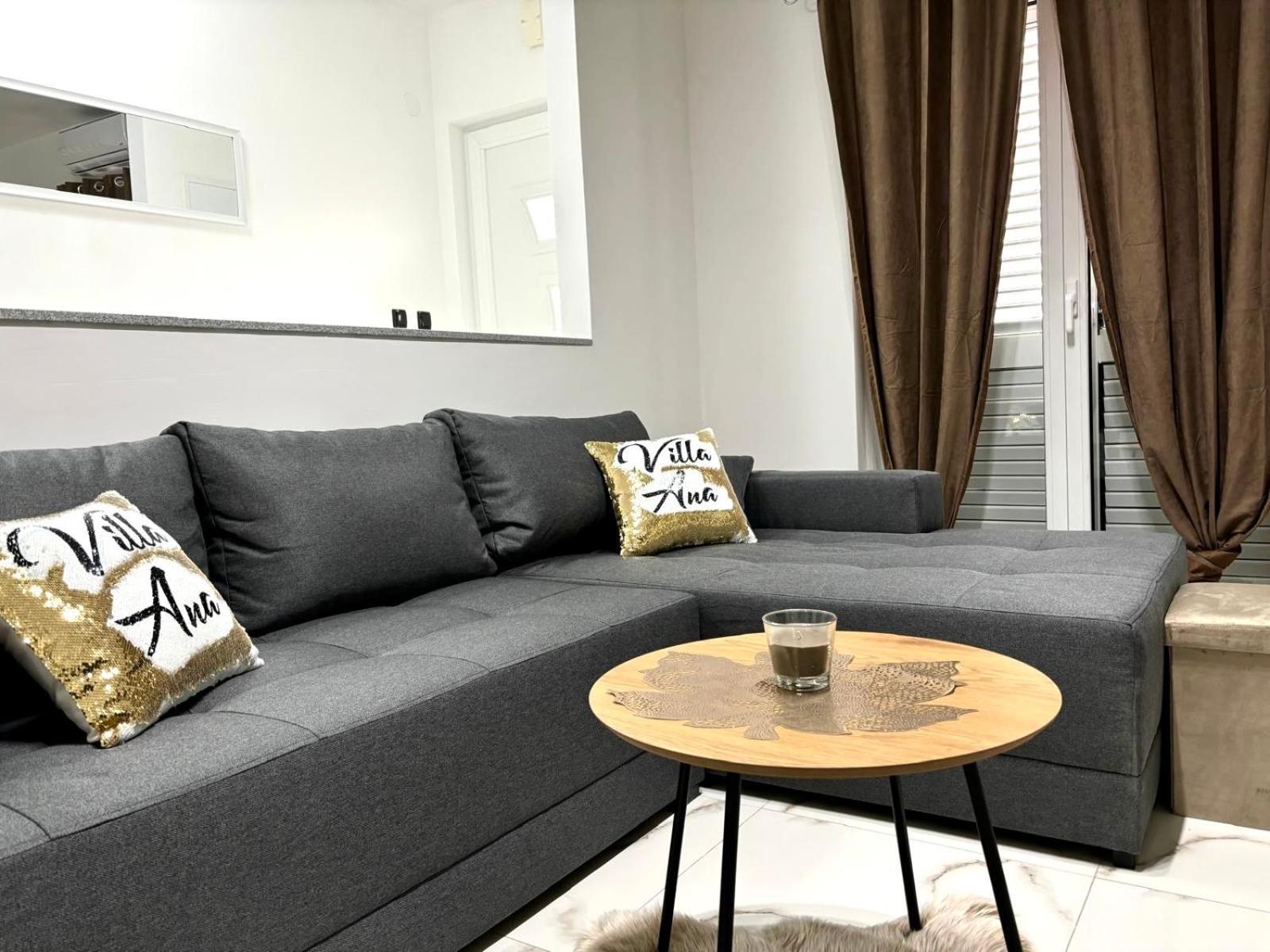 Villa Ana Kaštel Sućurac Eksteriør bilde