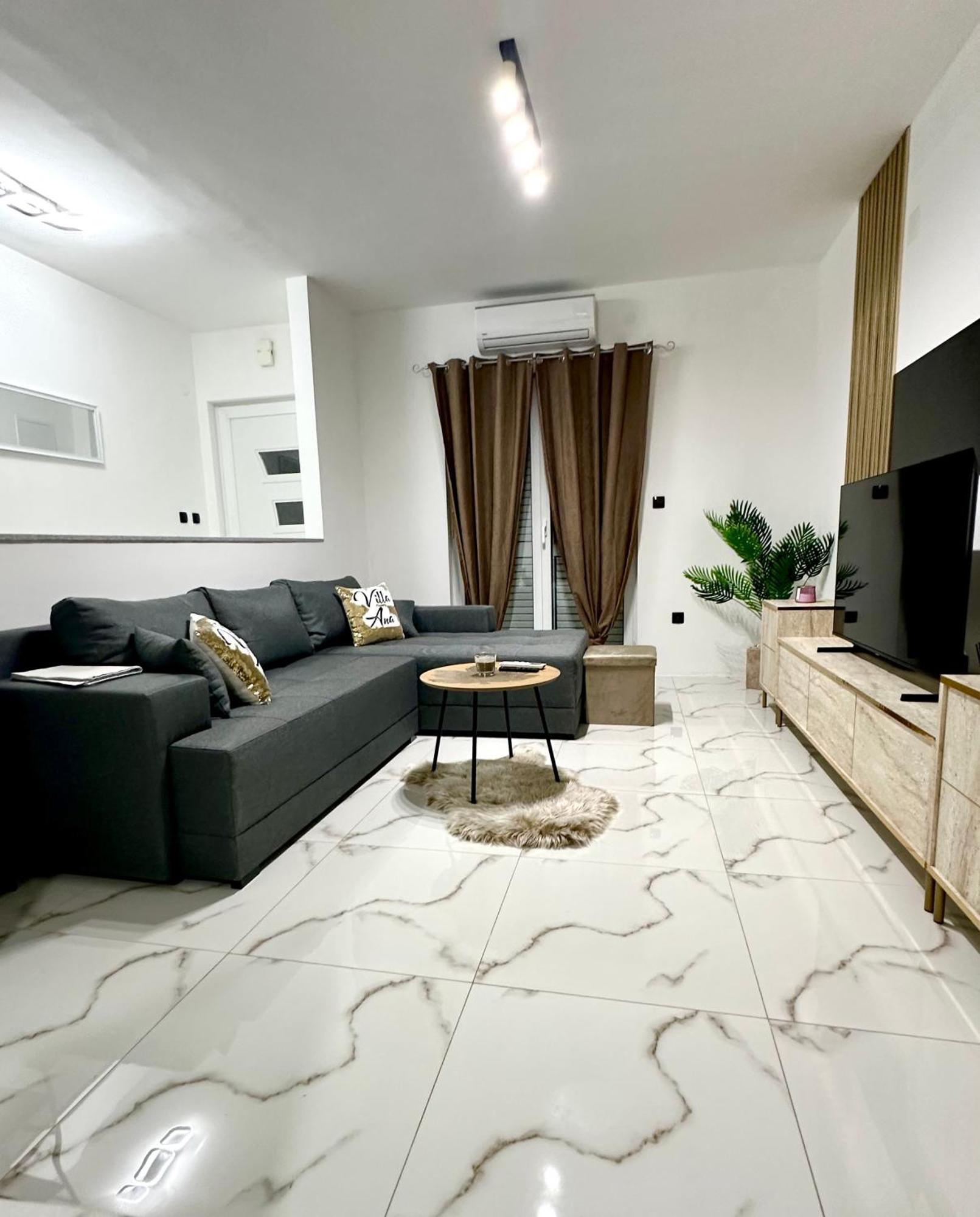 Villa Ana Kaštel Sućurac Eksteriør bilde